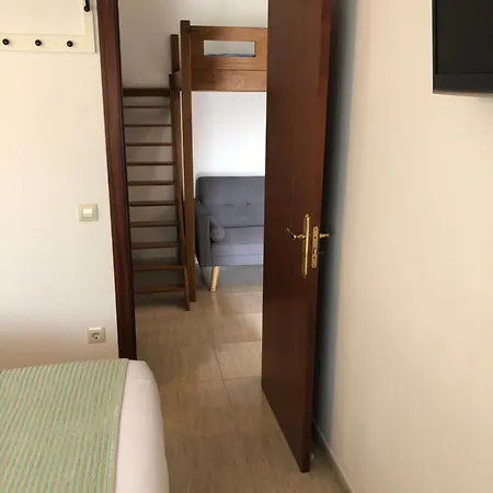 ゲストハウス Airinos Do Mar アレアス